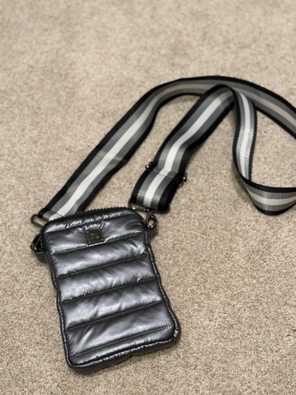Evereve Think Royln cross body purse